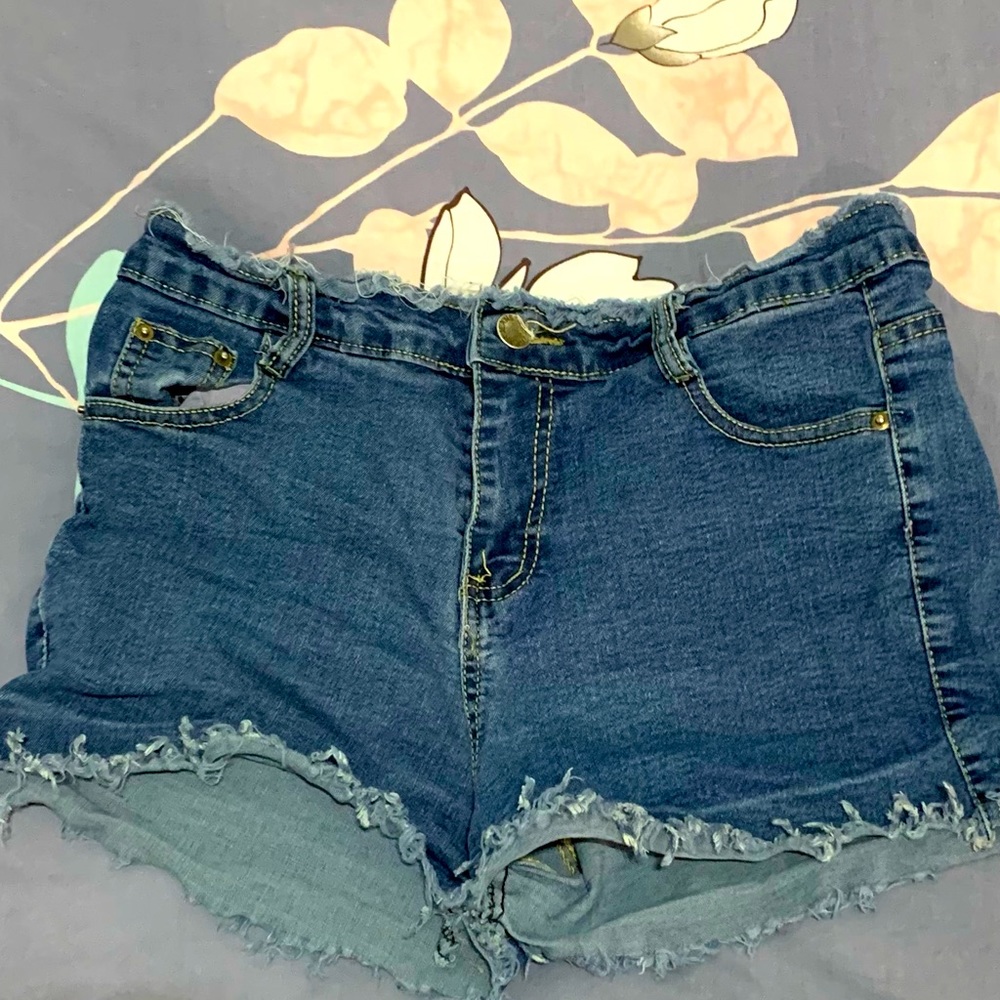 Wear Jeans Ripped Denim Shorts